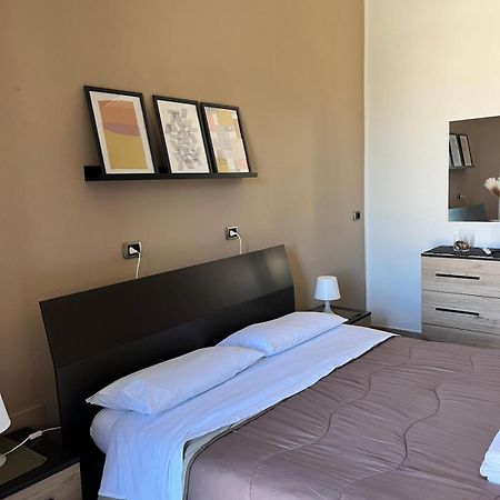 Puntamare Apartment Brindisi Bagian luar foto