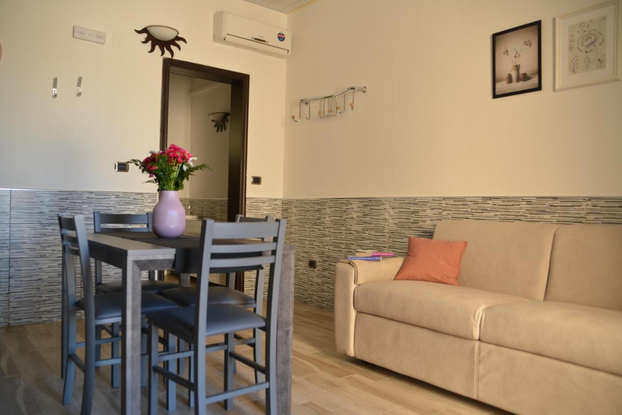 Puntamare Apartment Brindisi Bagian luar foto